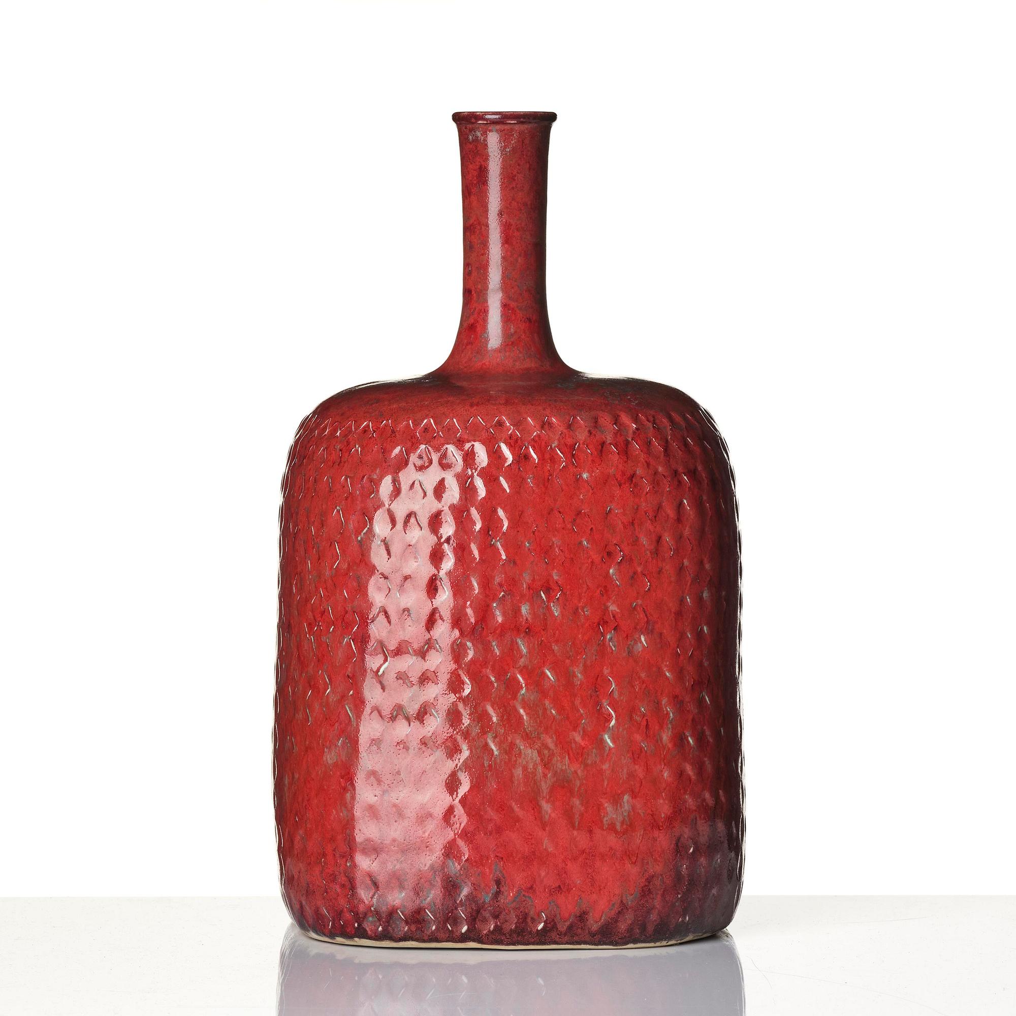 Stig Lindberg, a stoneware vase, Gustavsberg Studio, Sweden 1972.