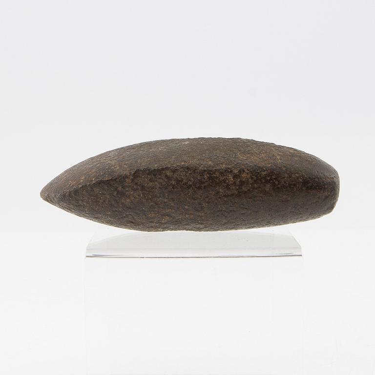 Three Scandinavian Neolithic stone axes, trindyxor, Neolithic.