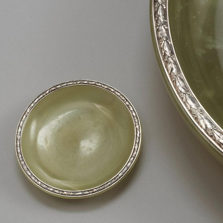 A Swedish 20th century onyx and silver bowl/dish, marks of W.A. Bolin, Stockholm 1938.