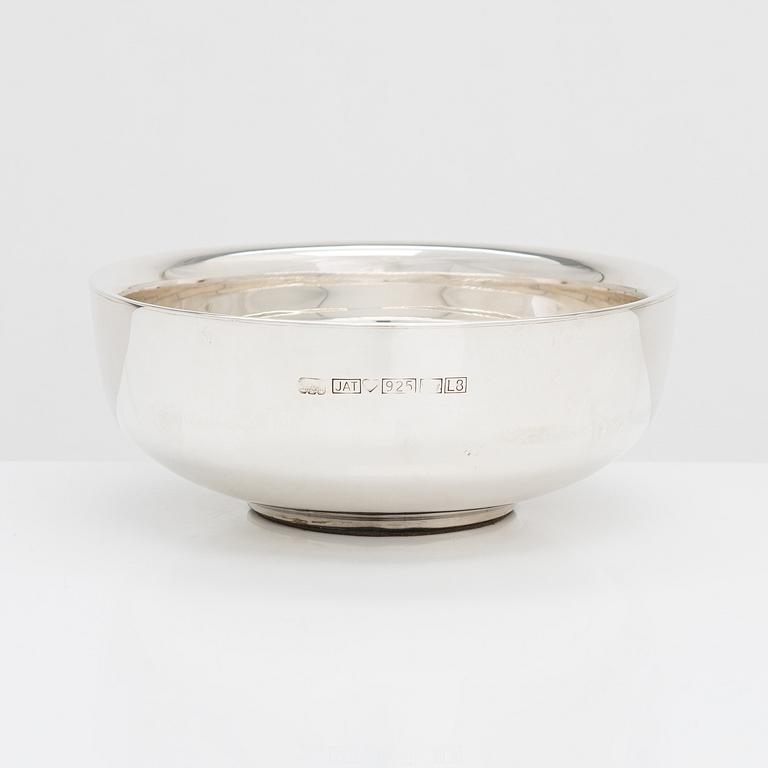 Pekka Piekäinen, a sterling silver double wall bowl for J.A. Tarkiainen, Helsinki 1988.