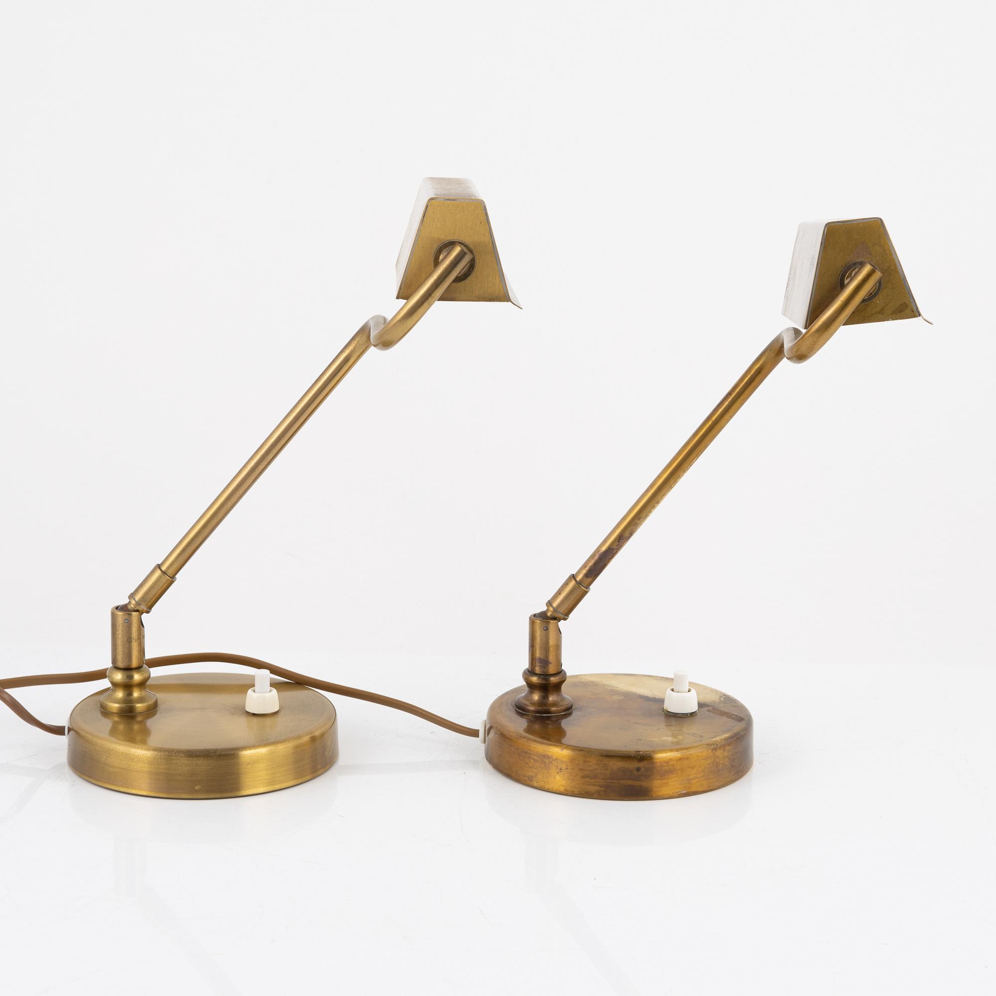 Einar Bäckström, skrivbordslampor, ett par, modell 7200.