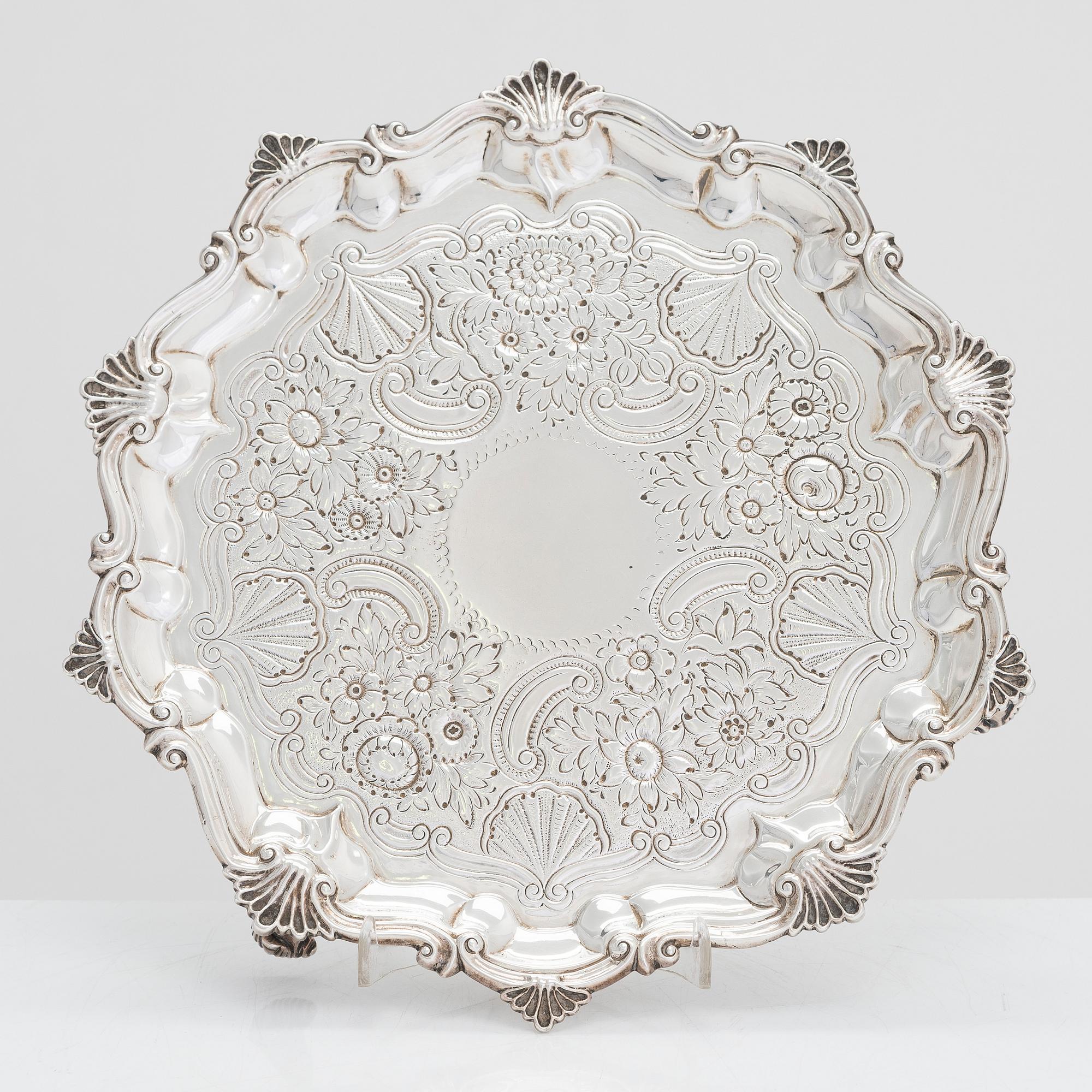 William Brown, salver, sterlingsilver, London 1825.