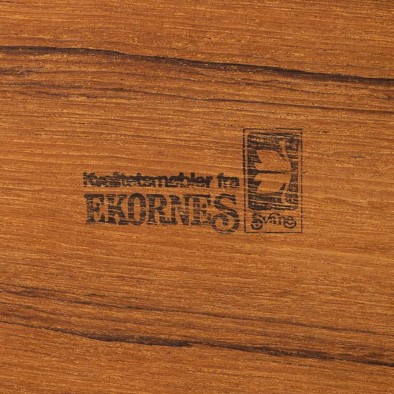 Haldor Vik & Ingmar Relling, a 'Svane' daybed/modul sofa, Ekornes Fabrikker A/S, Norway, around 1970.