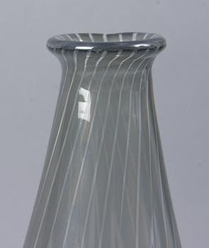 A Nils Landberg 'slipgraal' glass vase, Orrefors 1957.