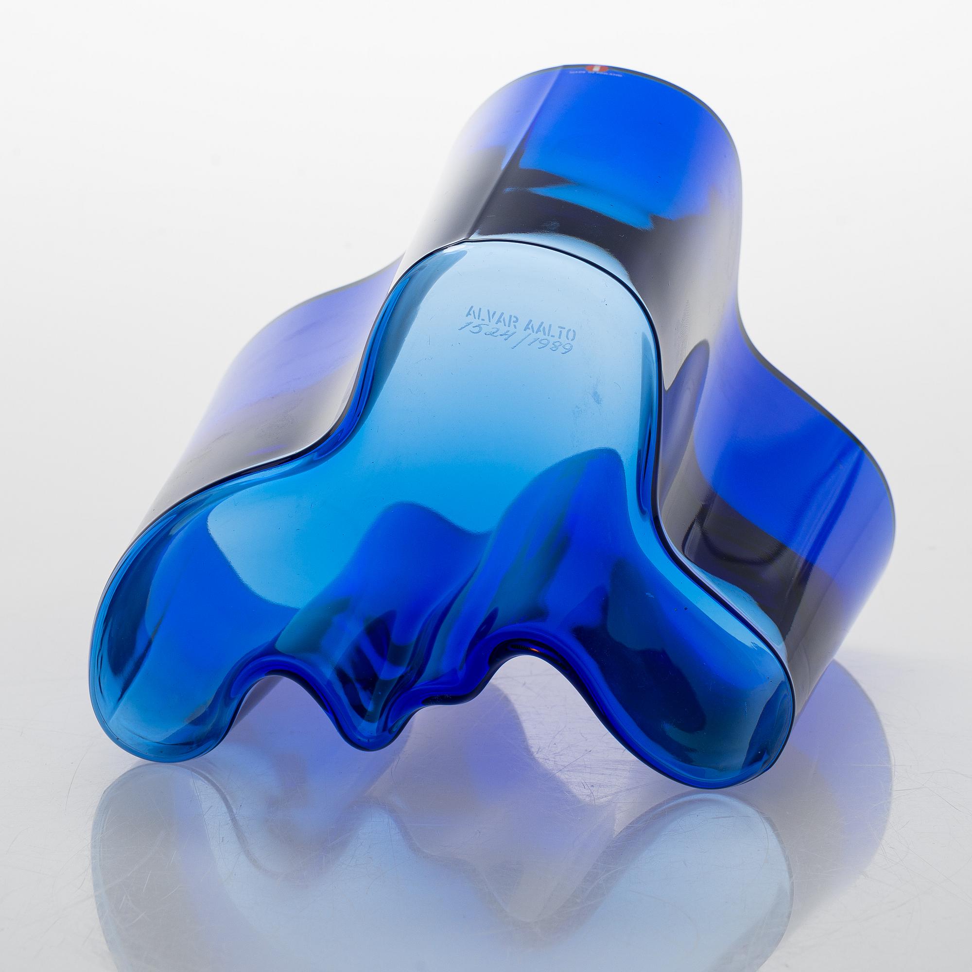 Alvar Aalto, vas, modell 3030, signerad Alvar Aalto Iittala.