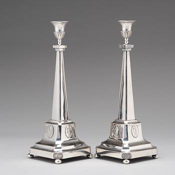 Pehr Zethelius, ljusstakar, ett par, silver, Stockholm 1796, sengustavianska.