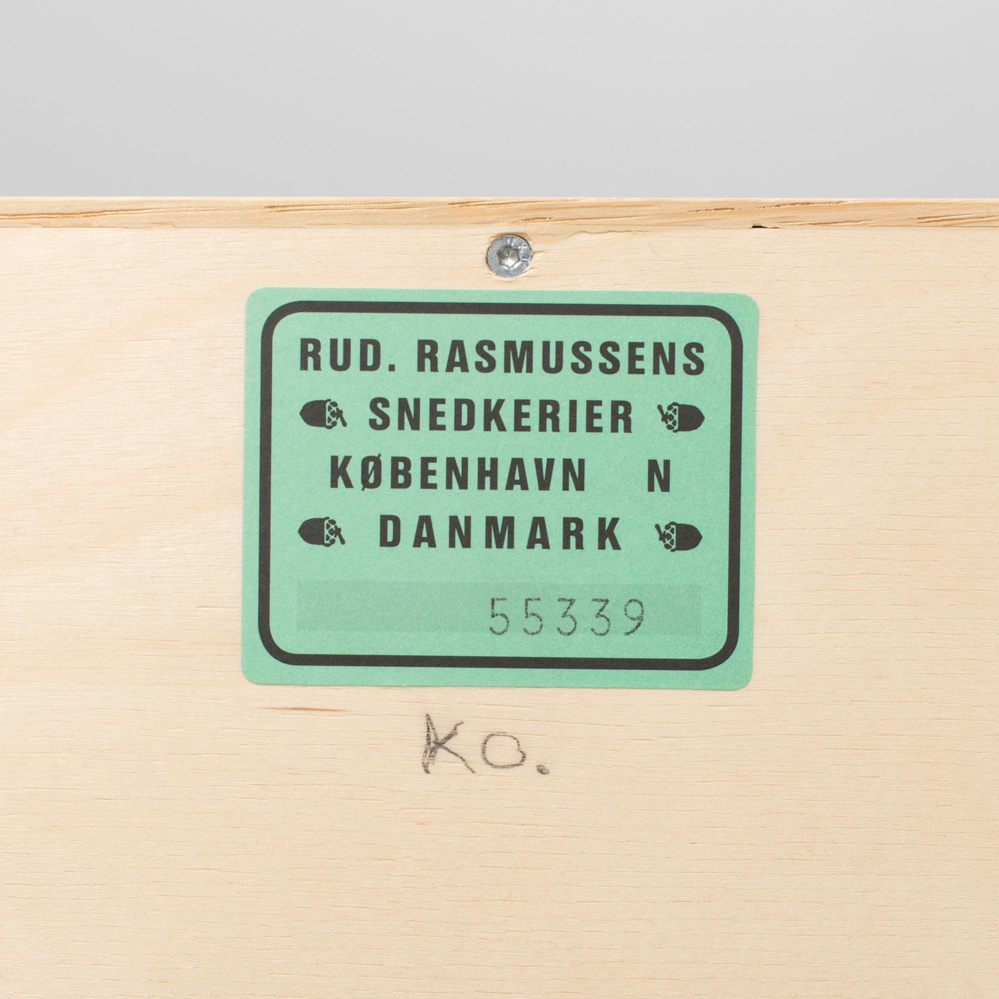 MOGENS KOCH, bokhylla, "Reol", Rud. Rasmussens Snedkerier, Köpenhamn, Danmark.