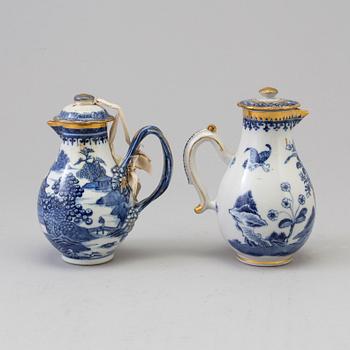 Two blue and white milk jugs with covers, Qing dynasty, Qianlong (1736-95).