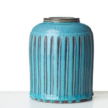 Wilhelm Kåge, a "Farsta" stoneware jar, Gustavsberg studio, Sweden 1960.