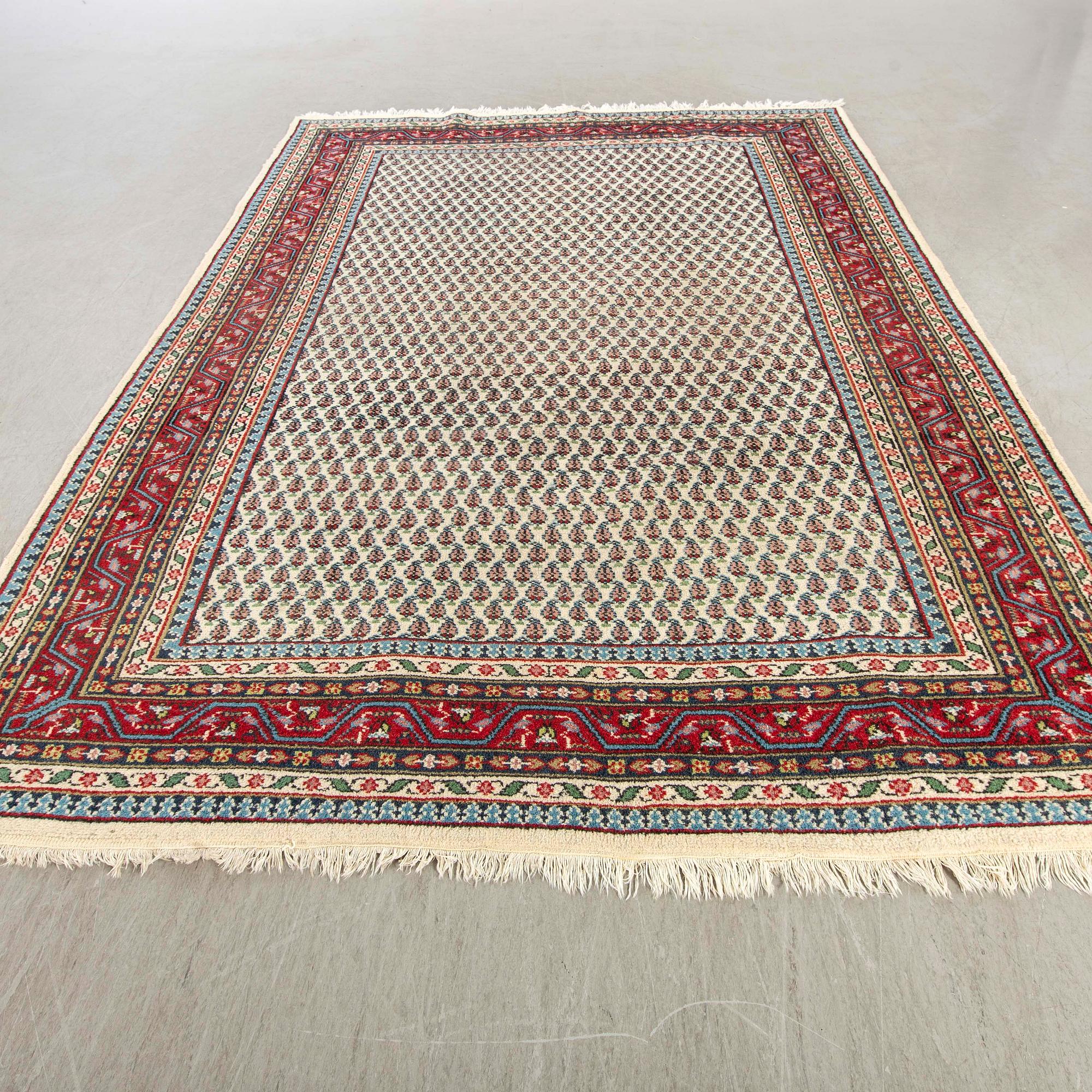 Matta sarouk old ca 296 x 205 cm.