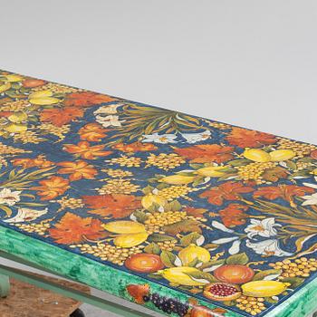 Garden table, Leomani Damilo, Leona.