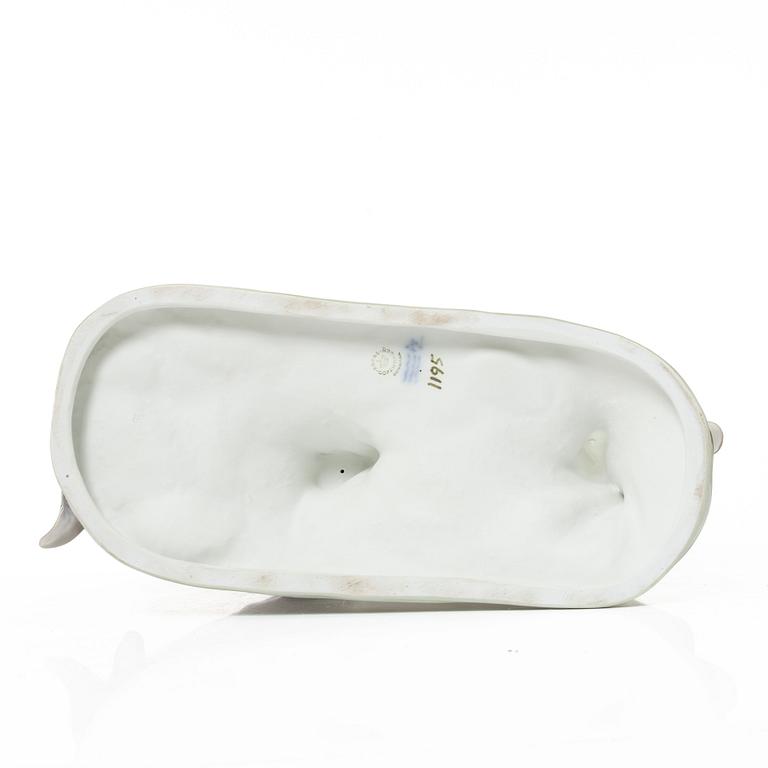 Knud Kyhn, Figure, porcelain, Royal Copenhagen, Denmark, 1980-1984.