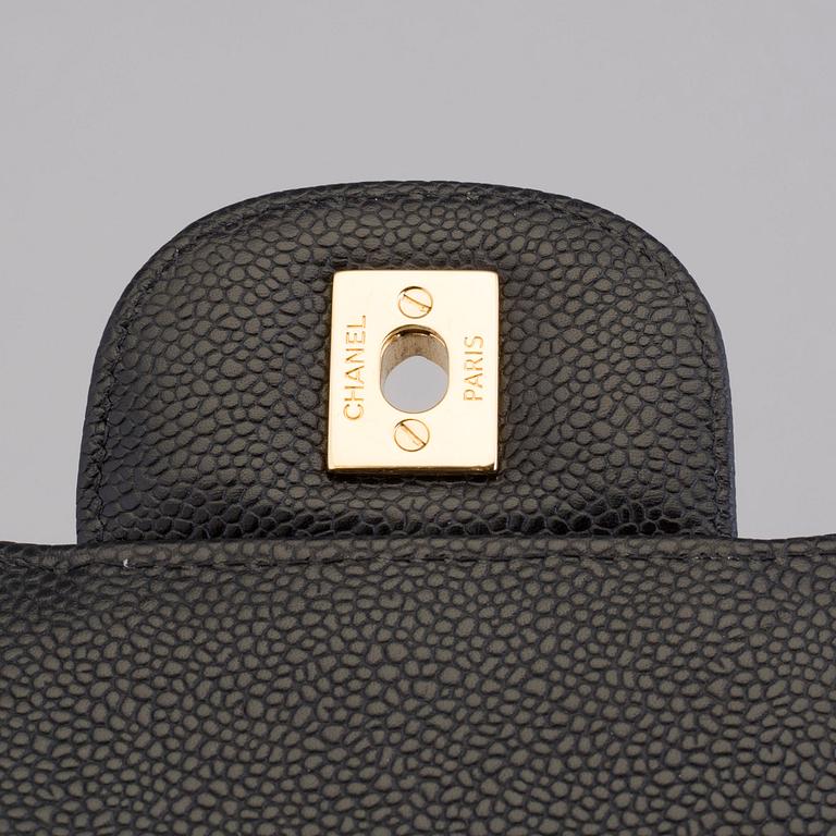 VÄSKA, "Double flap bag maxi", Chanel 2015-16.