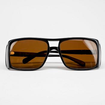 PERSOL, ett par solglasögon.