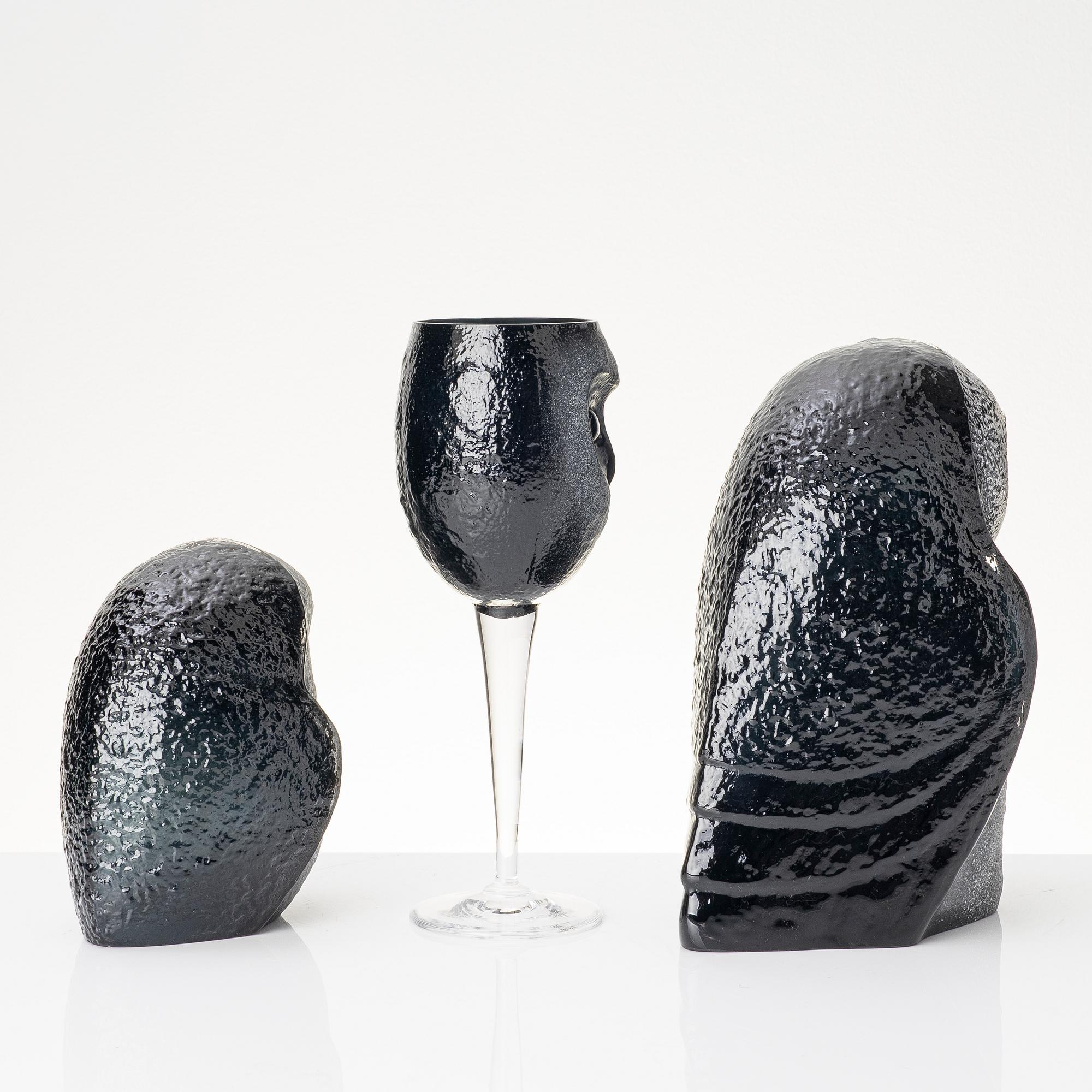 Mats Jonasson, a cup and two glass scukptures, "Safari", Målerås, Sweden.