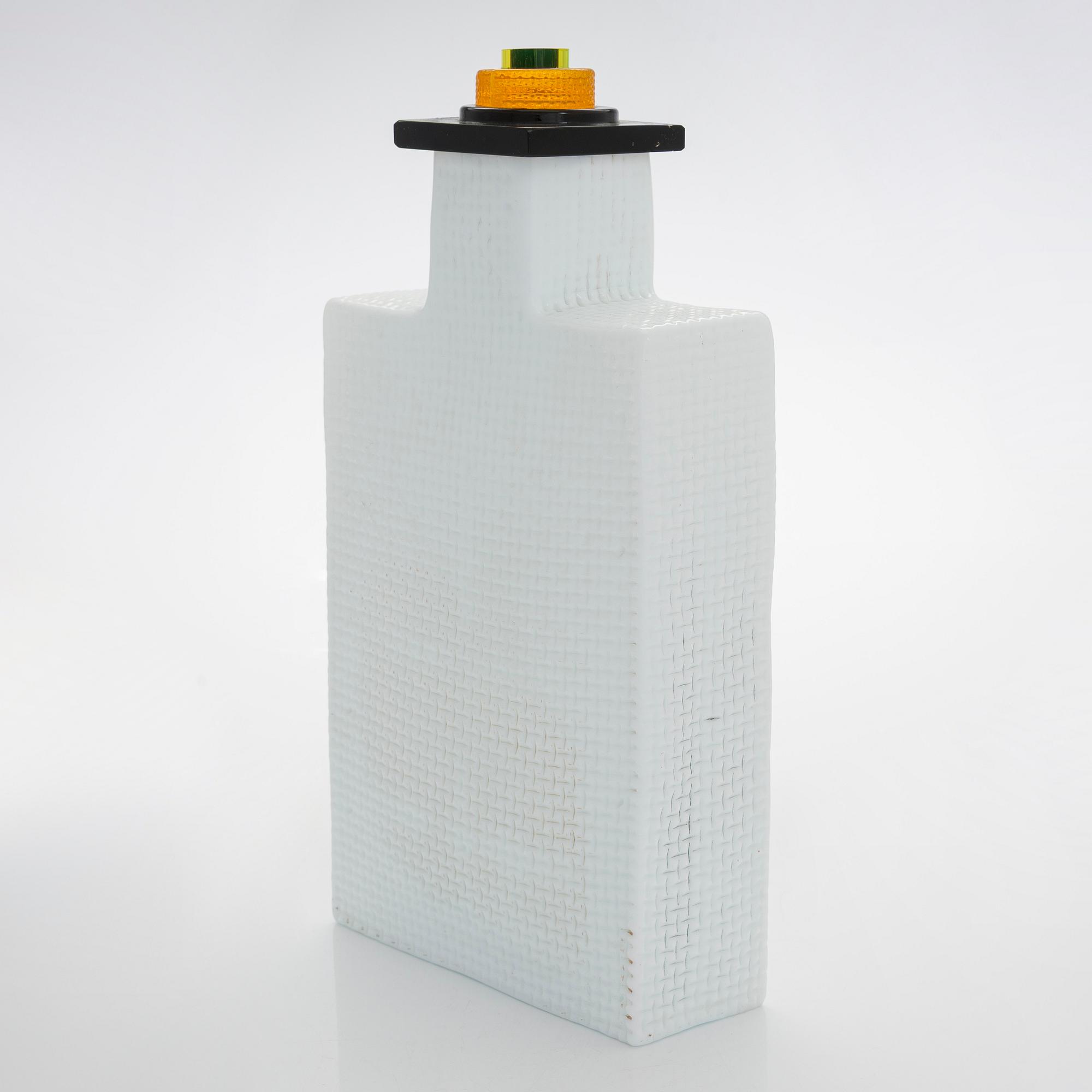 Markku Salo, veistos, "Kortteli", signeerattu Markku Salo Nuutajärvi 1995.