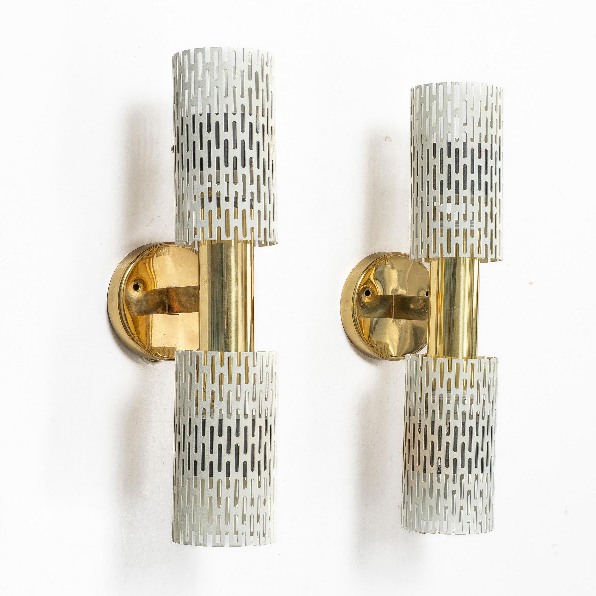 Harald Notini, wall lamps, a pair, model 8820, Böhlmarks, 1940s/1950s.