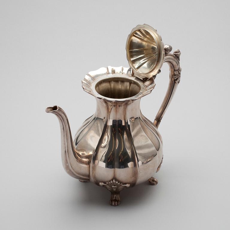 KAFFESERVIS, 3 delar, silver, Kultakeskus, Tavastehus 1942-1947. Tot. vikt ca 1317g.