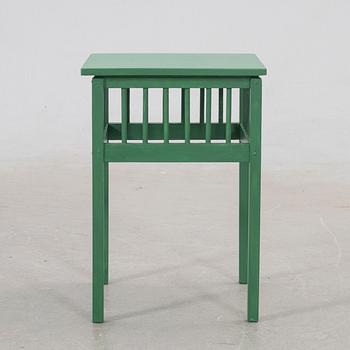 Flower table/pedestal, Art Nouveau, early 20th century.