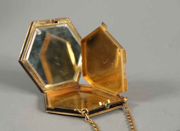 MAKEUP-SET,  18 k guld, art deco. Gustave Keller,  Paris.