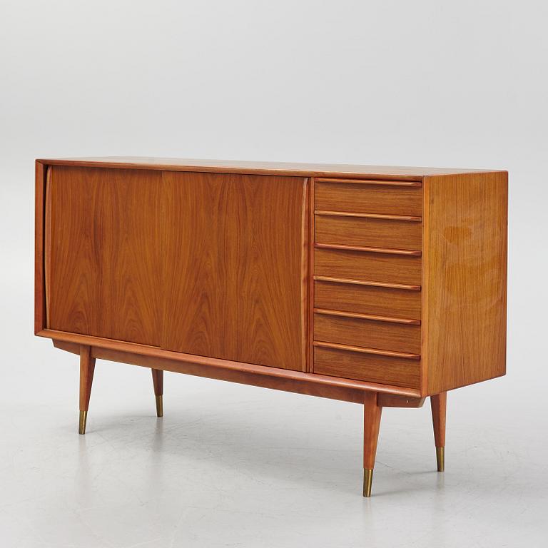 Sideboard, teak, 1900-talets mitt.