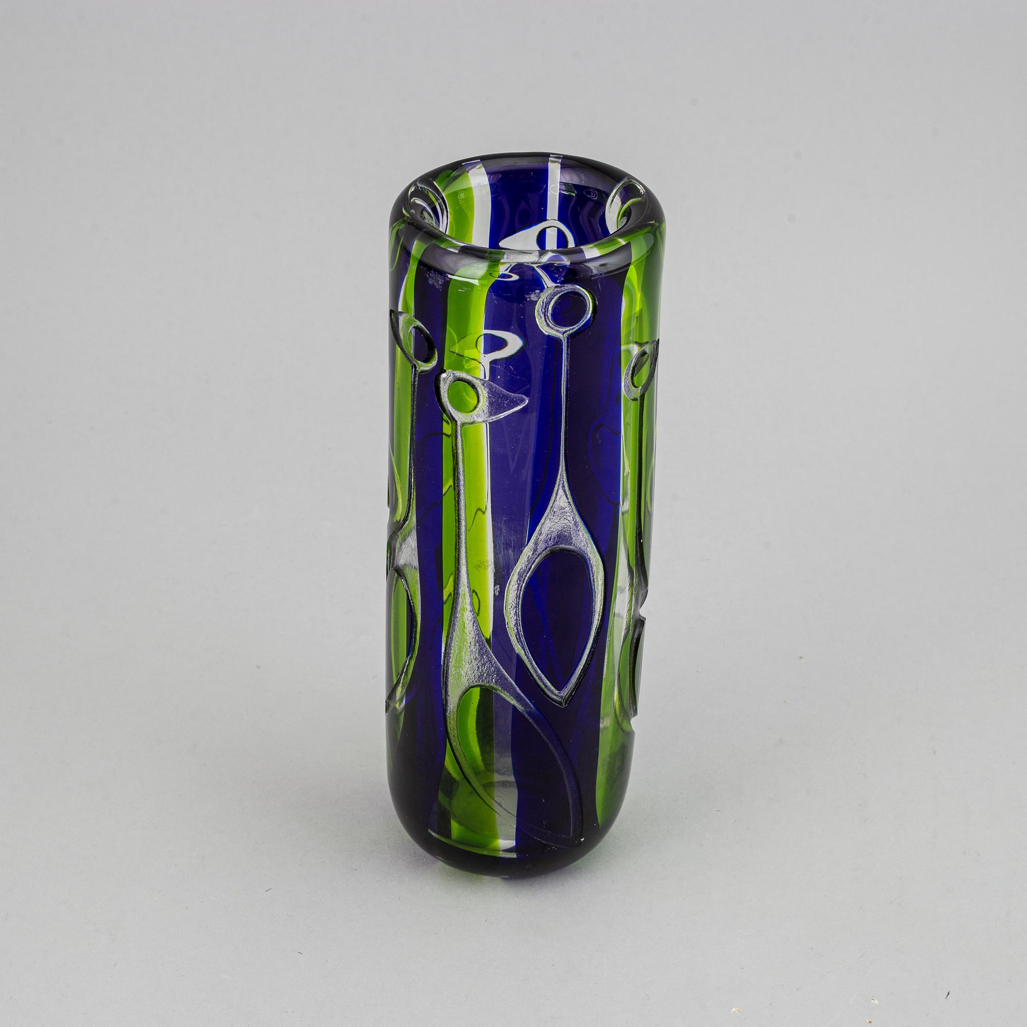 Vicke Lindstrand, a signed glass vase, Kosta Boda.