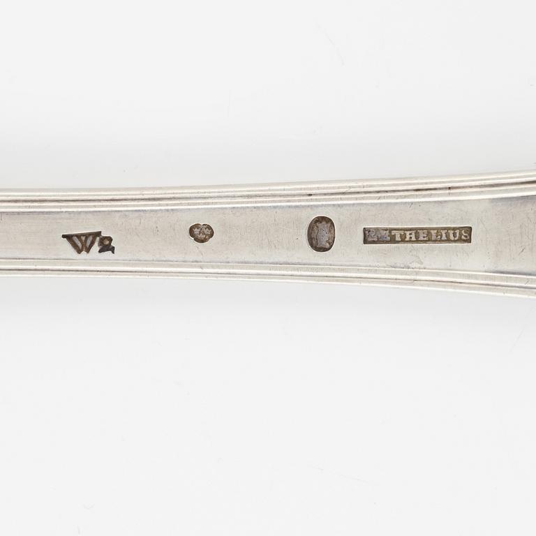 Pehr Zethelius, ragusked, silver, modell "Svensk dubbelrefflad", Stockholm, 1803.