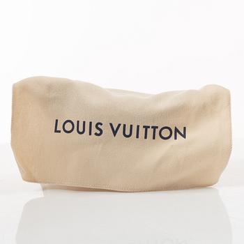Louis Vuitton, väska, "Fold Me Pouch", 2023.