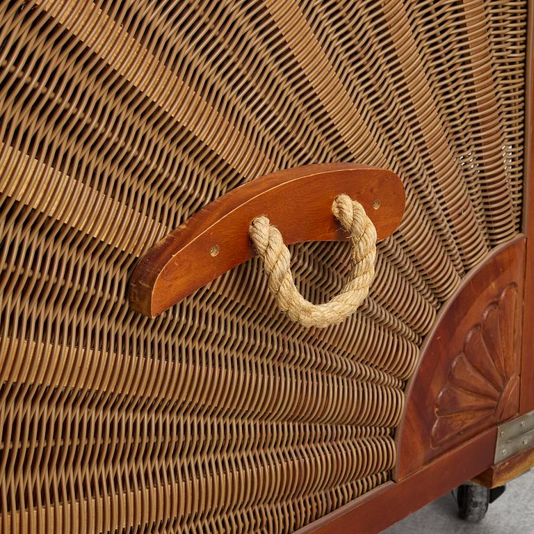 Trädgårdssoffa, "The Garden Haven Captain Seat Lounger", Mygind Design Scandinavia.
