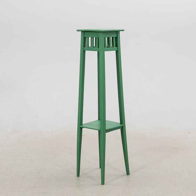 Pedestal, Jugend, early 20th century.