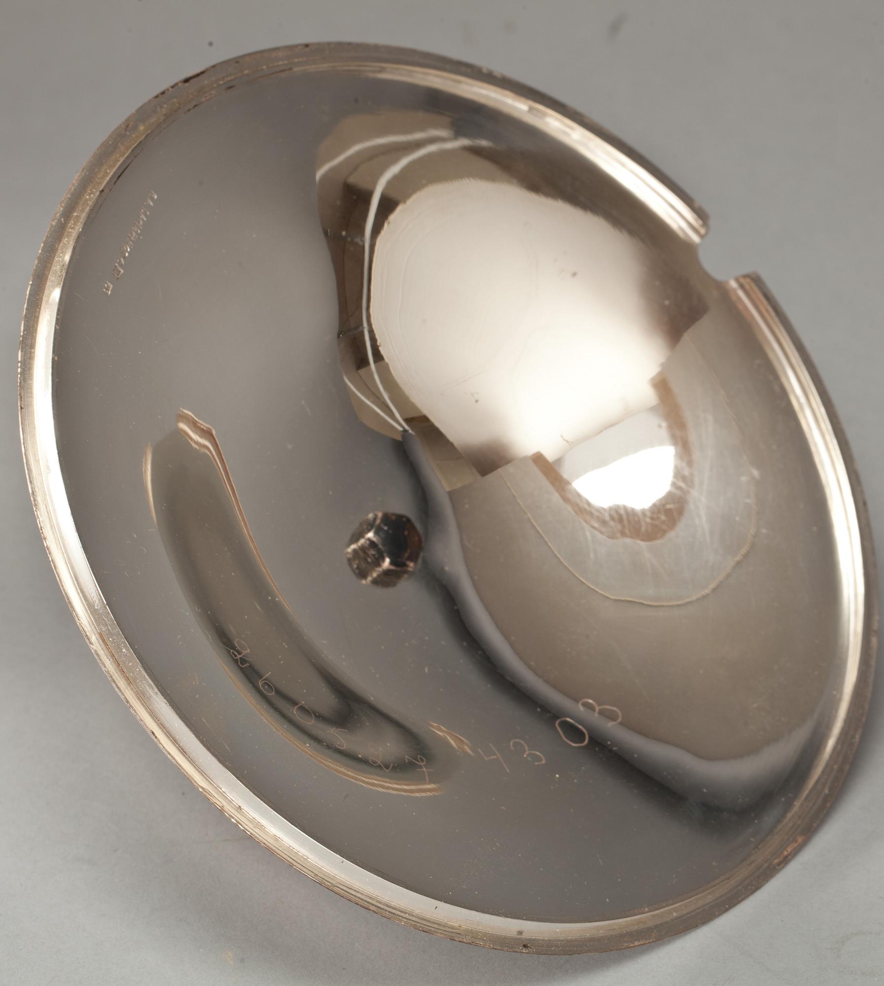 SOCKERSKÅLAR MED LOCK, ett par, silver, Gustaf Alfred Dahlgren, 1913,Malmö. Vikt ca 890g.