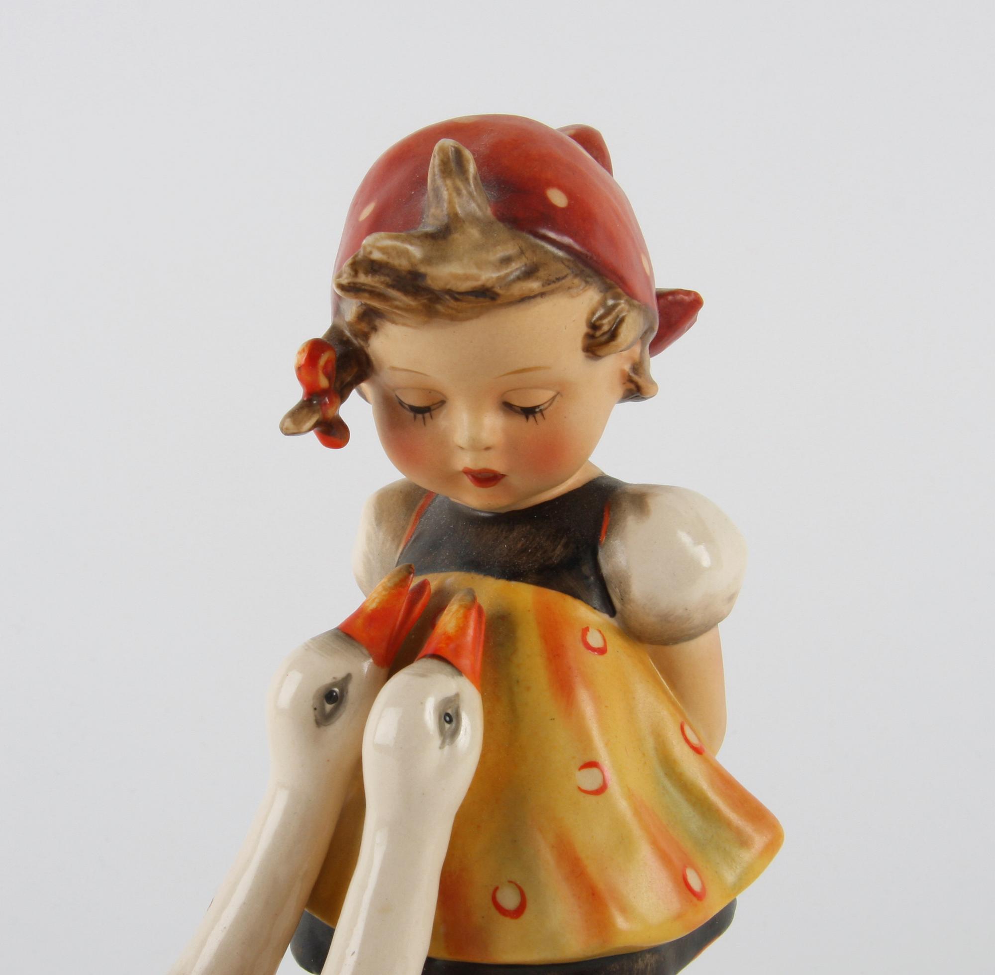 FIGURIN, porslin, M I Hummel, Goebel, Tyskland, 1935-49.