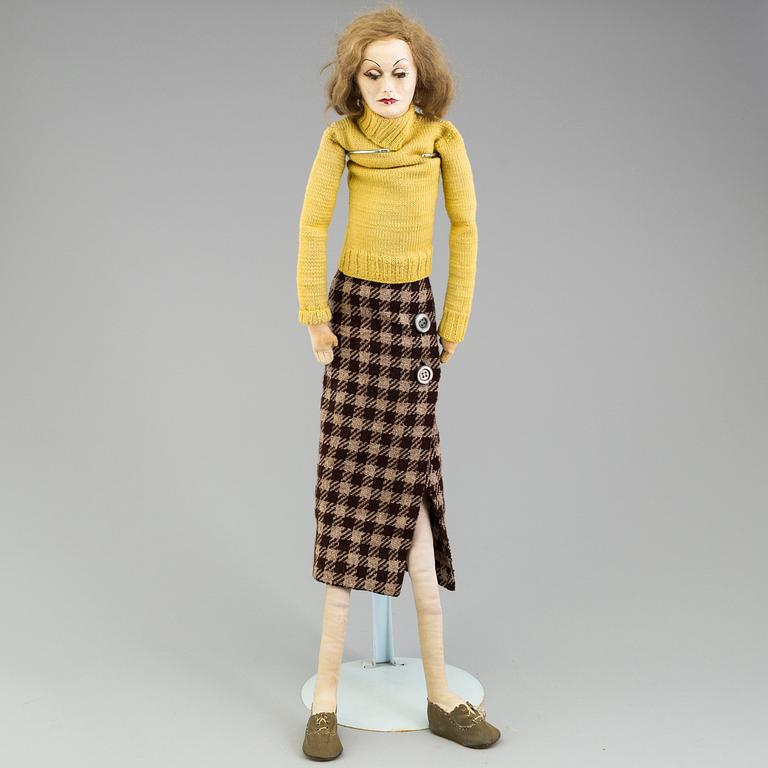 a 1920's/-30's Greta Garbo doll.