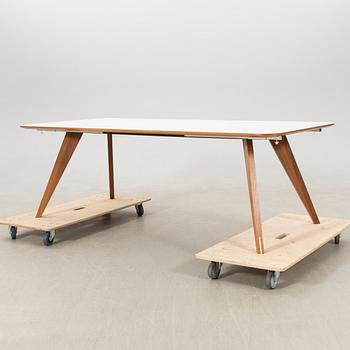 Michael H. Nielsen, bord, "New Mood" för Bolia 2000-tal.