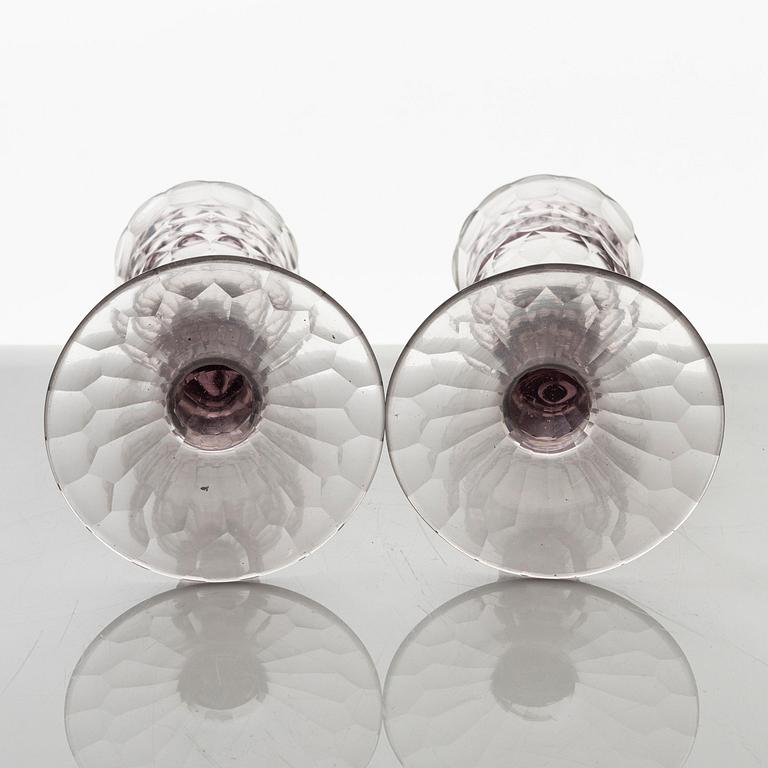 A pair of Anglo-irish cut-glass goblets, first part of the 19th century.