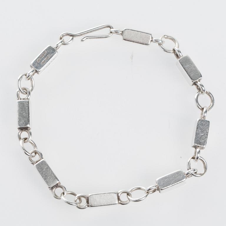 ARMBAND, Wiwen Nilsson, Lund 1957. Sterlingsilver,