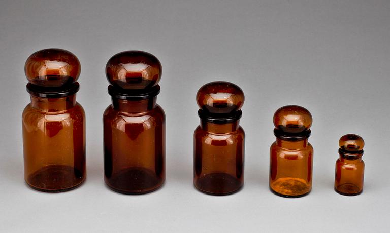 APOTEKSBURKAR, 5 st, glas, bla Belgien, 1900-talets första hälft/mitt.