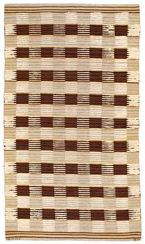 942. RUG. "Schackrutig, brun". Reliefrya (knotted pile in some areas). 239 x 134,5 cm.