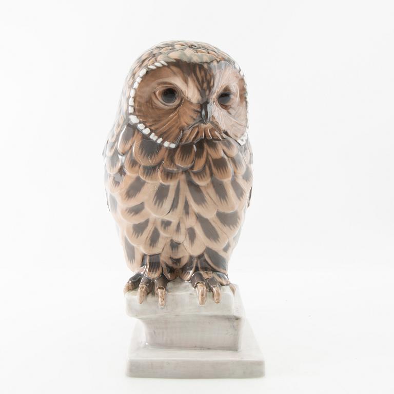 Karl Otto Johansen figurine Bing & Grøndahl, Denmark.