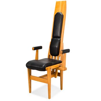 377. Juhani Välkepinta, JUHANI VÄLKEPINTA, A 1989 'The tower room chair'.