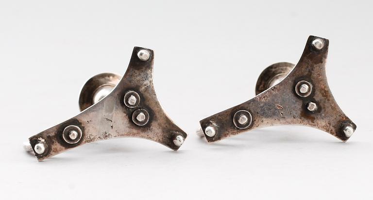 LJUSSTAKAR, 1 par, silver, Blau, empire.