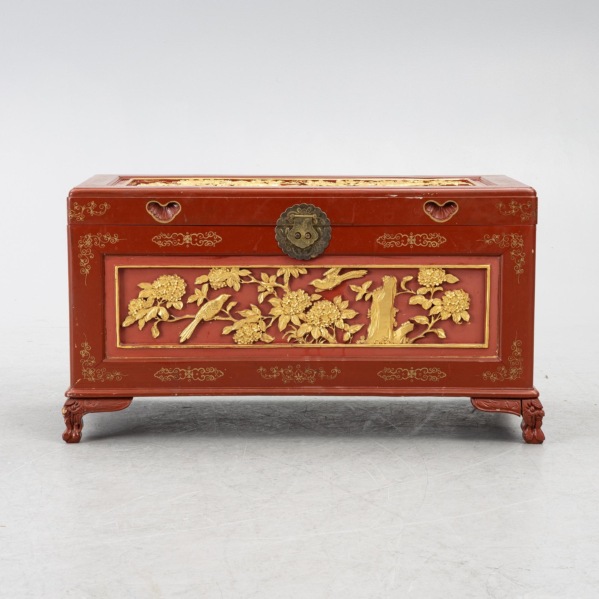 Kamferkista, Kina, 1900-tal.