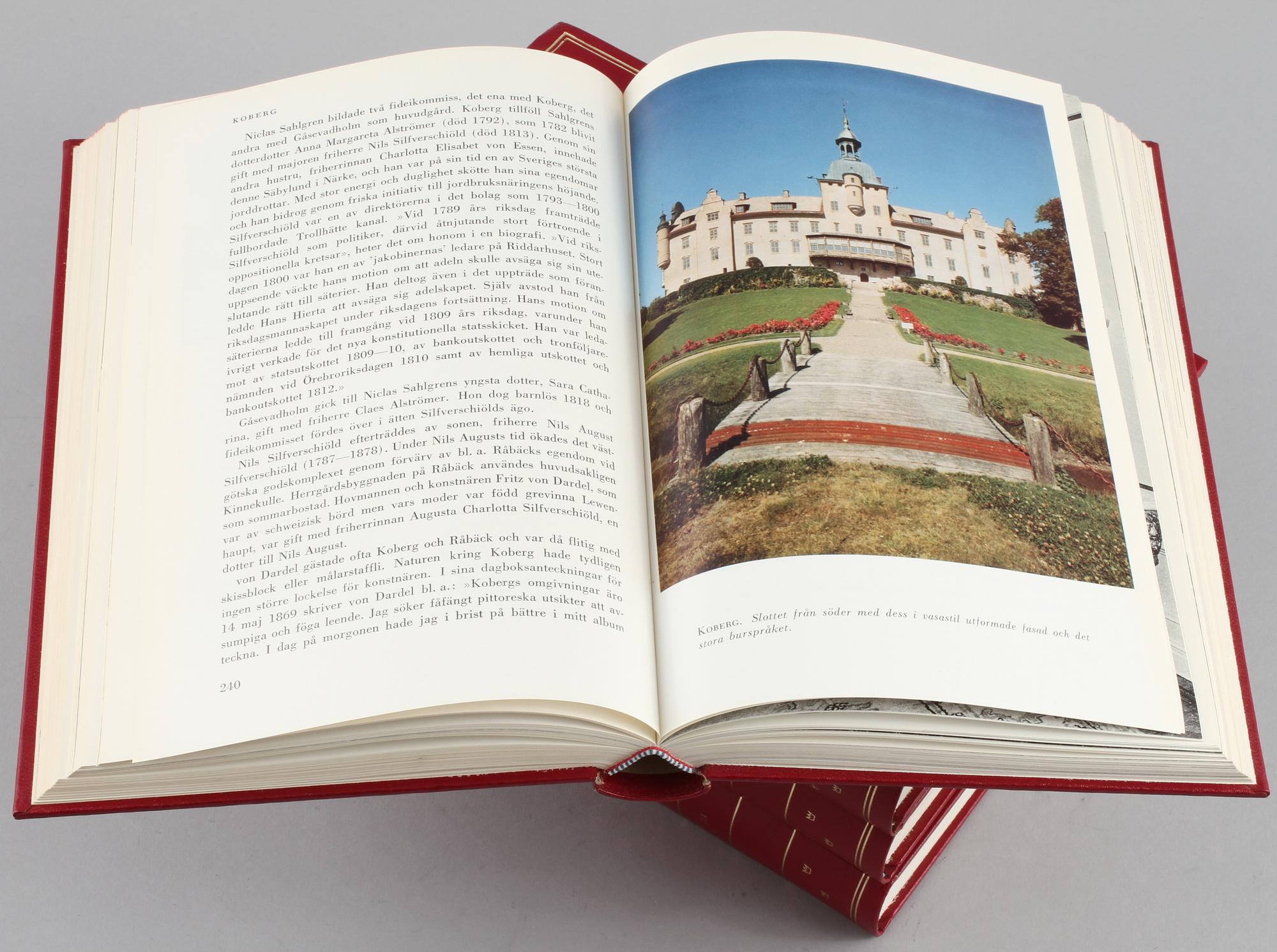 BOKVERK, 5 volymer, "Svenska slott och herresäten", Allhems Förlag, Malmö, 1966 och 1968.