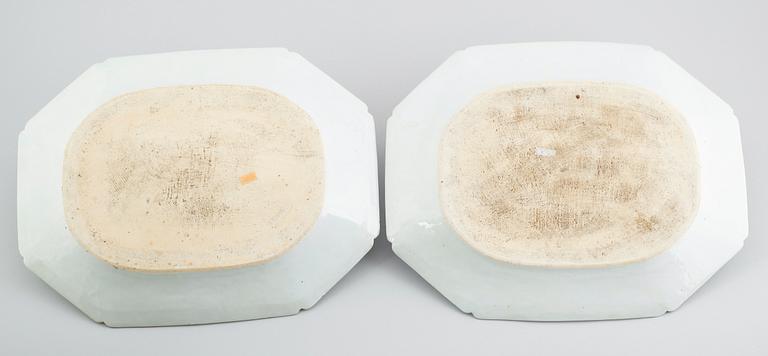 STEKFAT, 1 par, porslin, Kina, Qianlong 1736-1795.