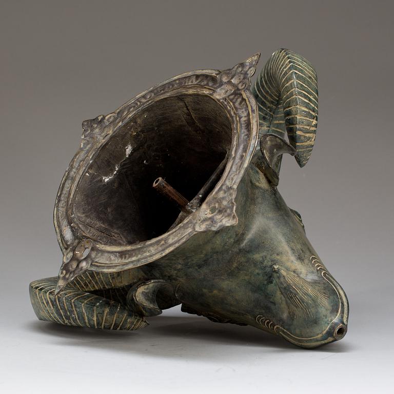 VÄGGFONTÄN, plåt, 1900-talets senare hälft.