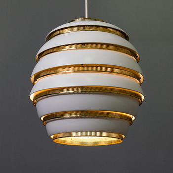 Alvar Aalto, a pendant lamp A332, 'Beehive' for Valaistustyö.