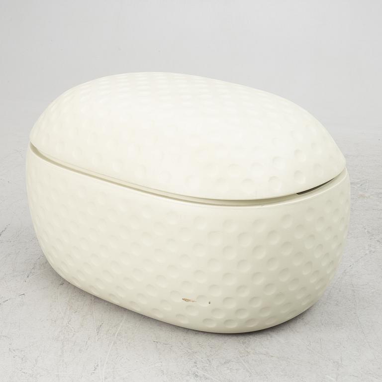 Javier Mariscal, a trunk/container with cover, "El Baúl", from the "Me Too" collection, Magis, Italy, 2007.