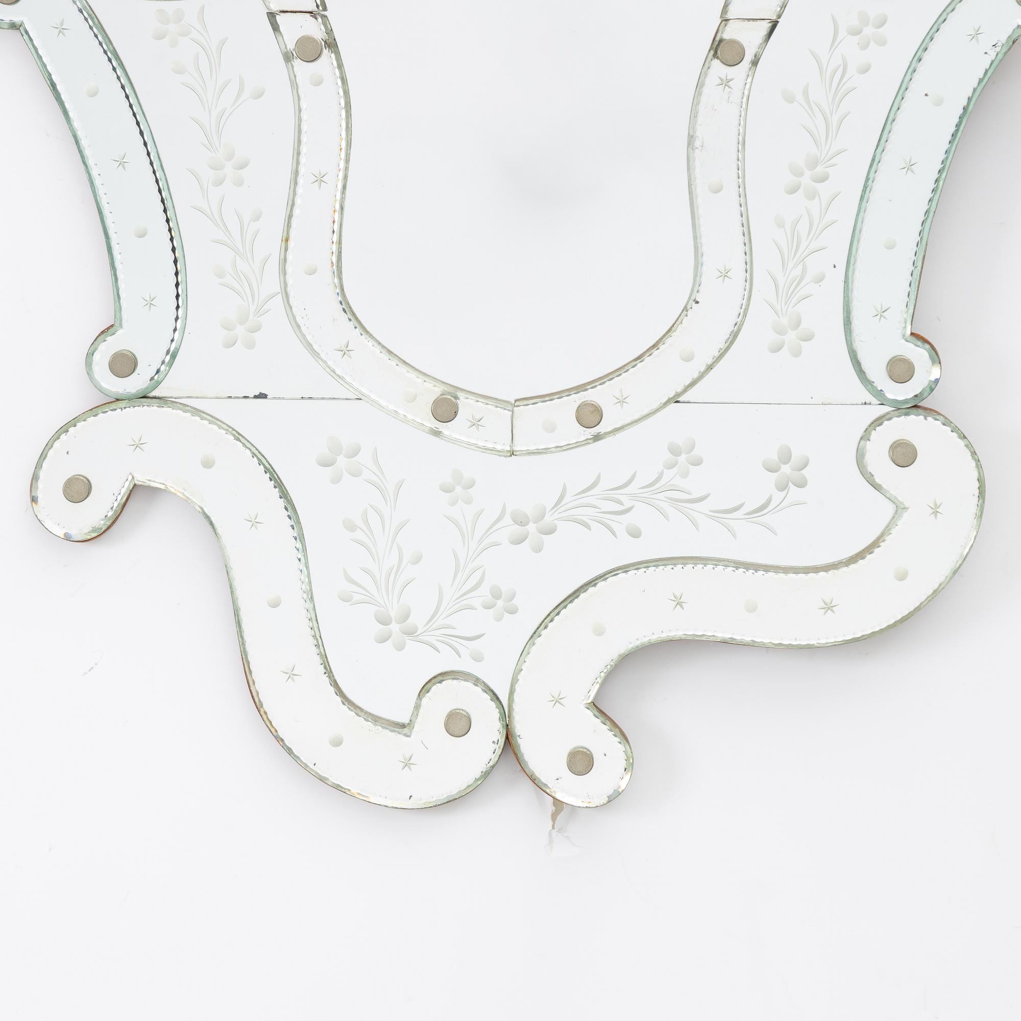 Spegel, venetiansk typ, Italien, 1900-talets mitt.