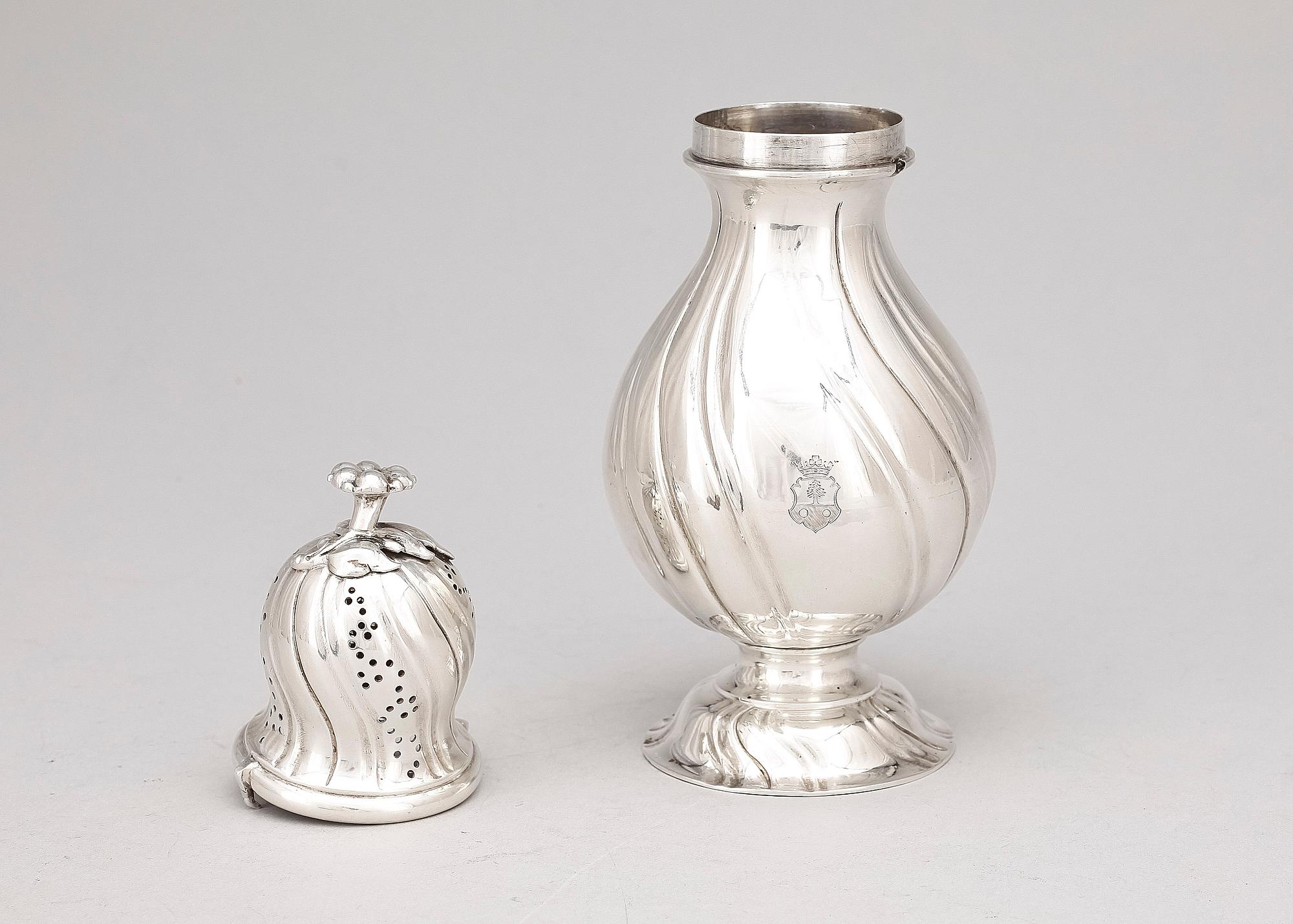 SOCKERRUSKA, silver, rokokostil, 1900-tal. Vikt ca 230 g.