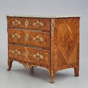 A Swedish Rococo commode attributed to Johan Henrik Reimers (master in  Stockholm 1754-1773).